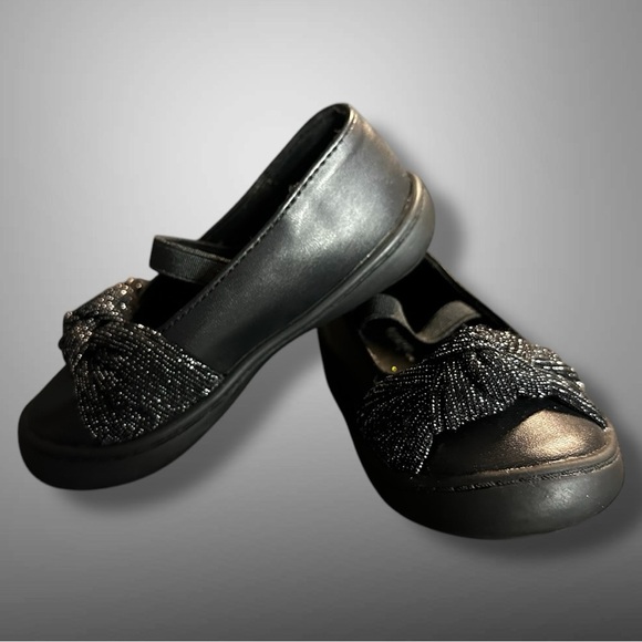 Black Ballet Shoes with Shimmer Knot - Toddler Size 6 - Picture 1 of 5